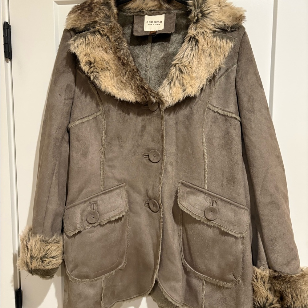 Sonoma Life + Style Faux Suede Coat with Faux Fur Trim – Size Large (NWT)